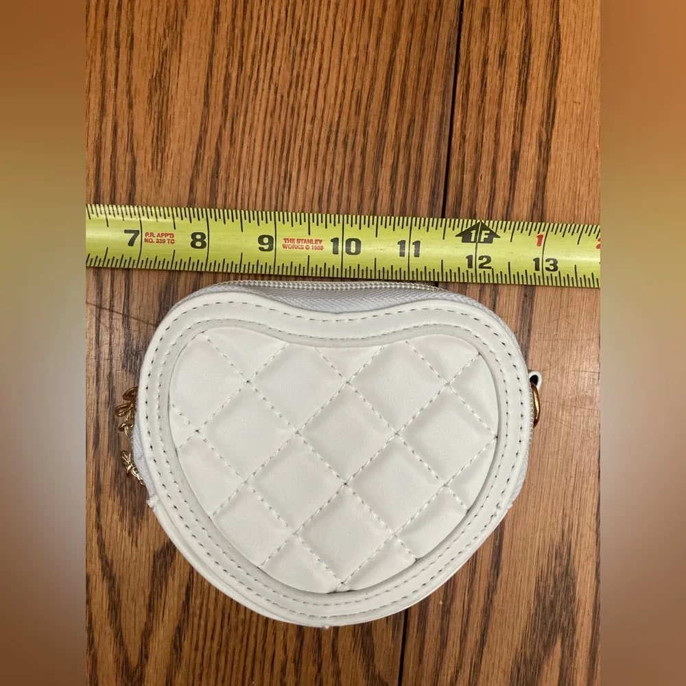 💟🤍WHITE🤍💟MINI BAG w/faux pearl handle/metal chain PUfabric zip closure ✨NEW✨